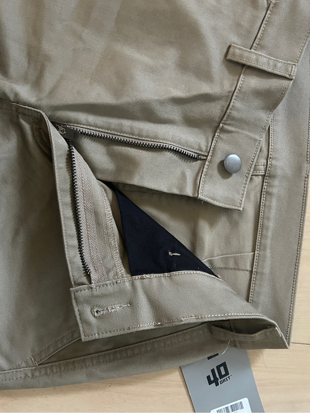 NWT Duluth 40 Grit Flex Twill Carpenter Pants Work Pants Relaxed Fit 28x30 Tan - Picture 4 of 10